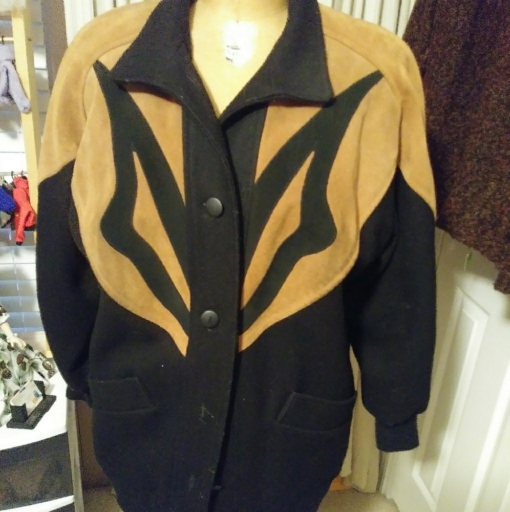 Women's suede jacket
